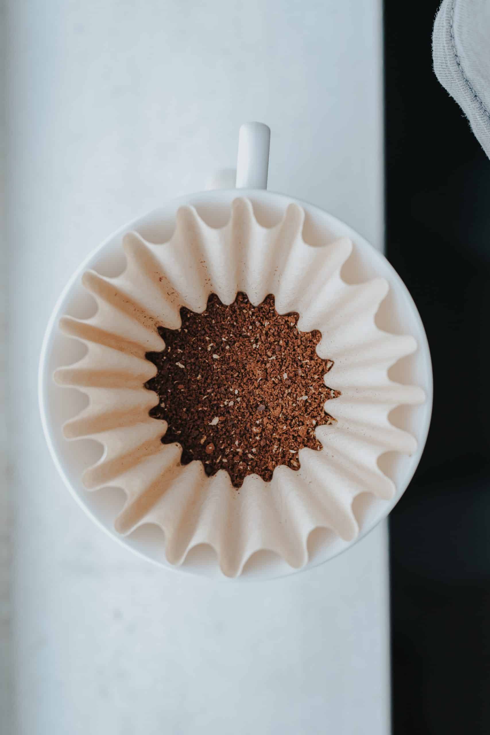 Kaffeesatz gehört ins Beauty-Köfferchen